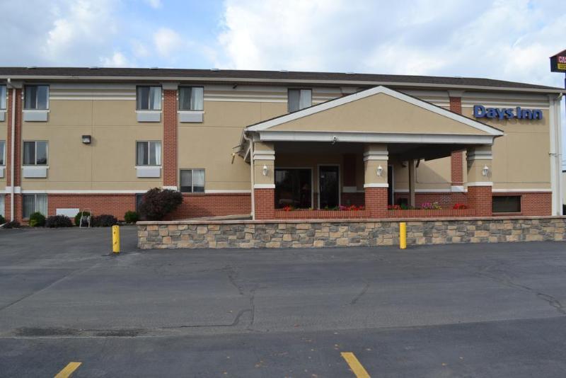 Countryside Inn & Suites Omaha East-Council Bluffs Ia Exteriör bild