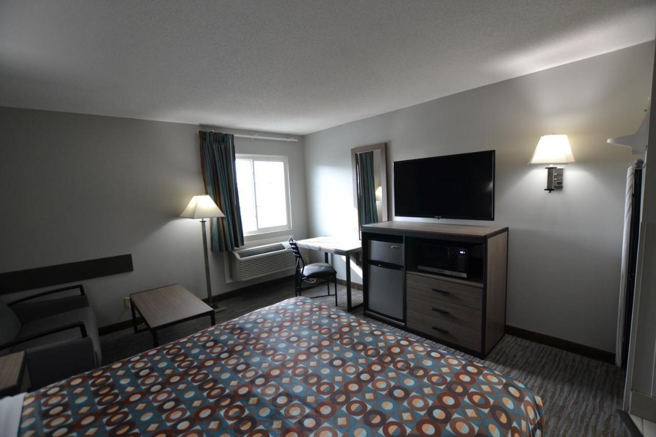 Countryside Inn & Suites Omaha East-Council Bluffs Ia Exteriör bild
